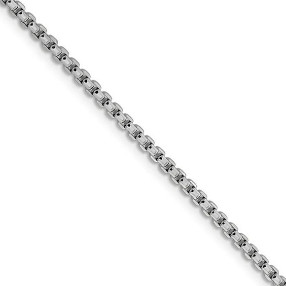 2.4mm 14k White Gold Diamond Cut Round Box Chain Necklace 18 Inch
